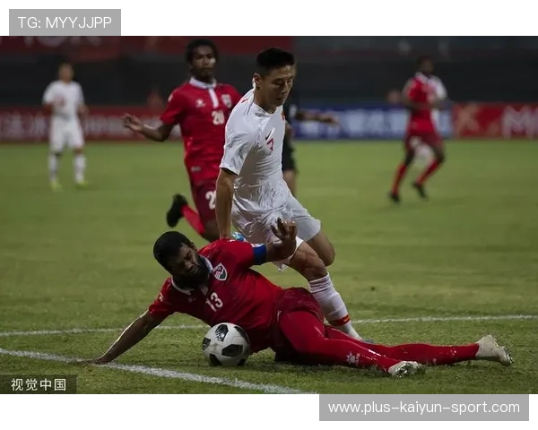 关键战客场作战，球队发挥出色完成抢分任务